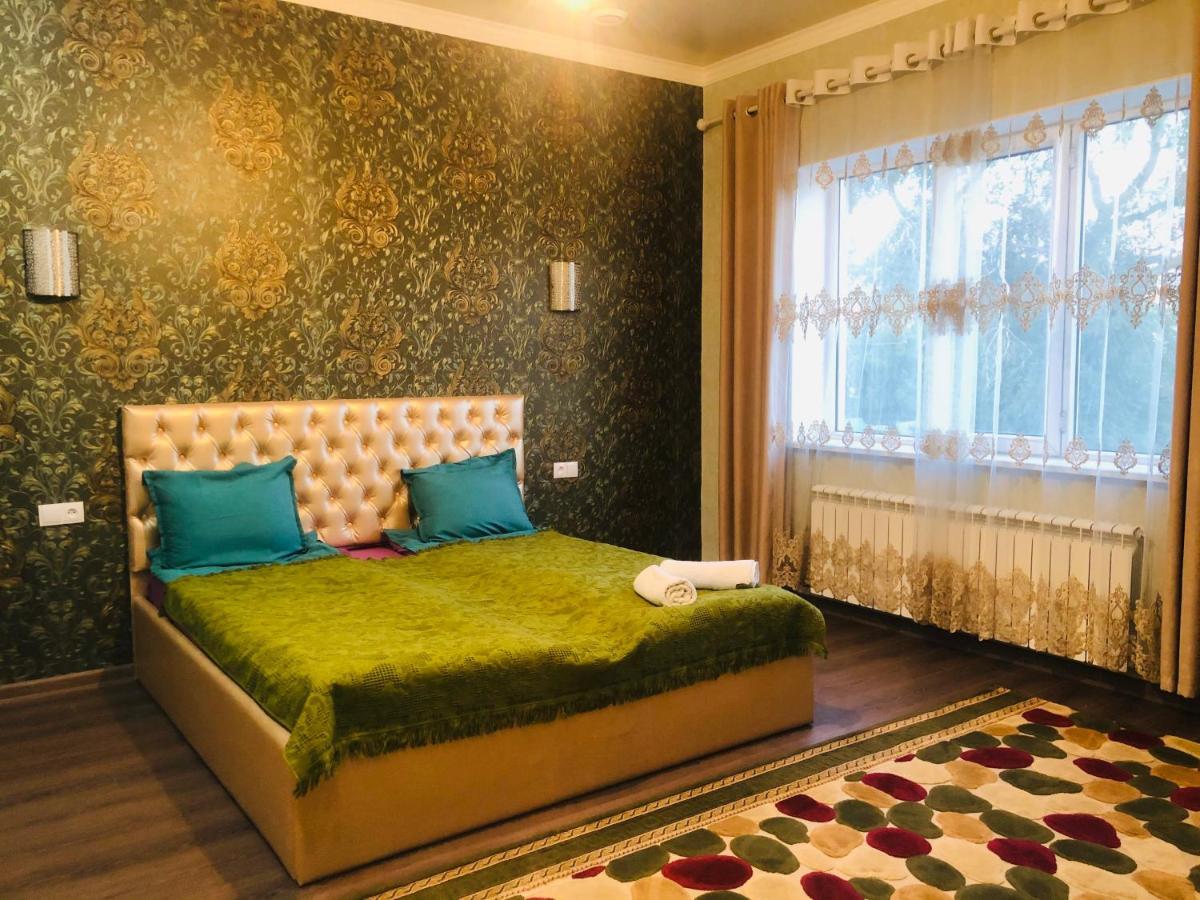 Sweet Home Hostel Bishkek Exterior photo